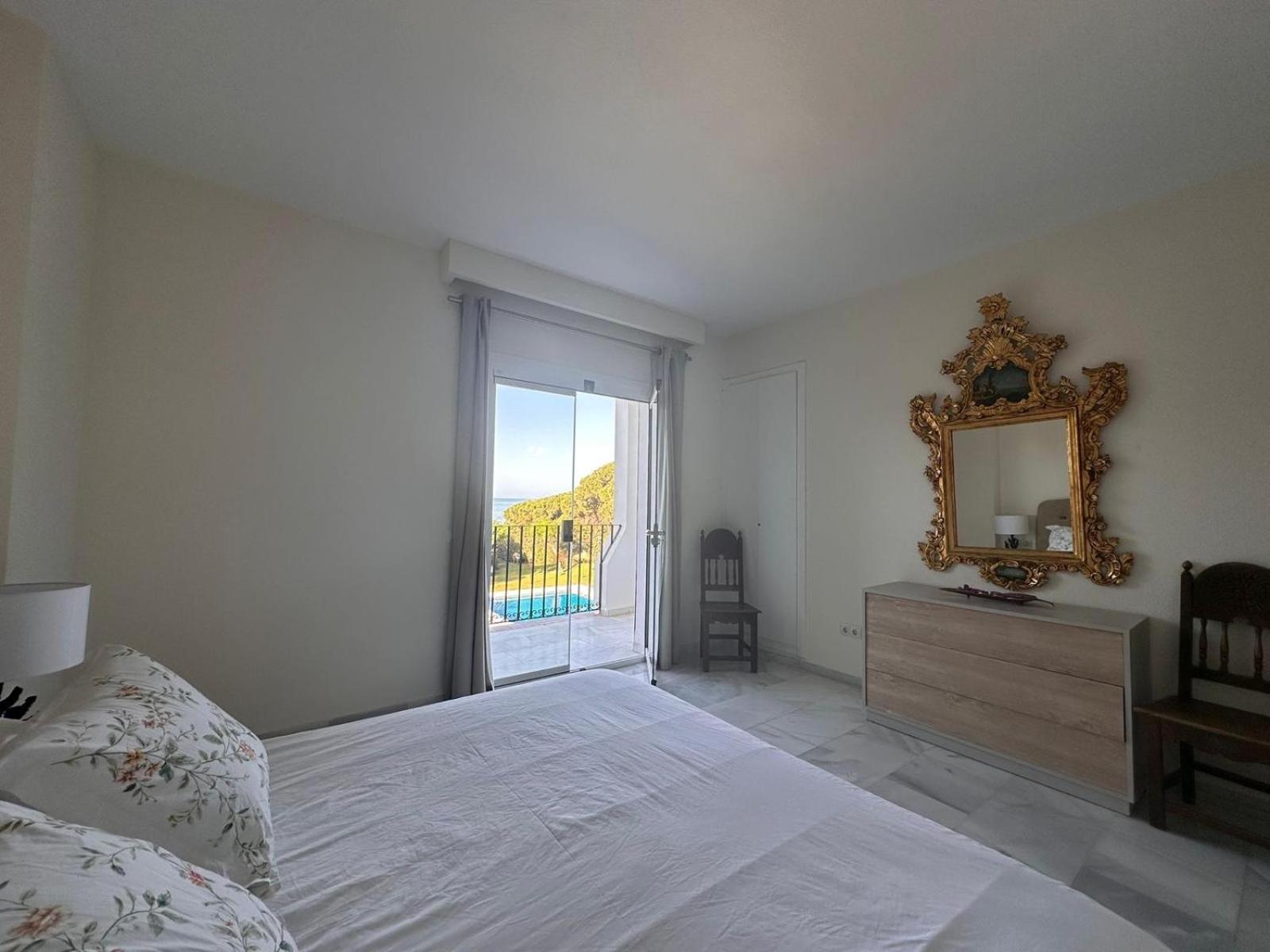 Cabopino N Apartamento Marbella Exterior foto